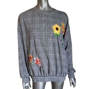 262. Zara Plaid Floral Embroidered Women's Top Sweatshirt - Size Medium